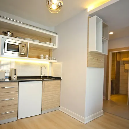 Vega Aparthotel