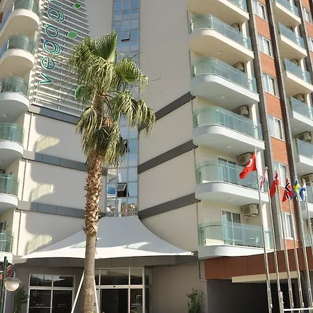 Vega Aparthotel 4*